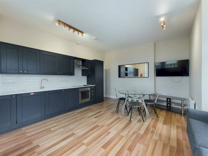 2 Bedroom Apartment To Rent In City Apartments, City Centre, NE1