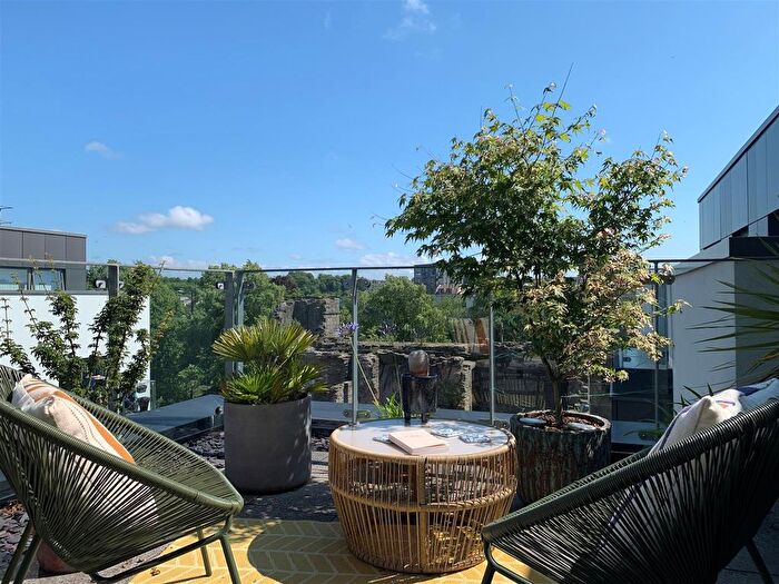 3 Bedroom Flat For Sale In Hope Quay, Wapping Wharf, BS1