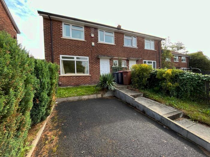 3 Bedroom Property To Rent In Bank Lane, Little Hulton, Manchester, M38