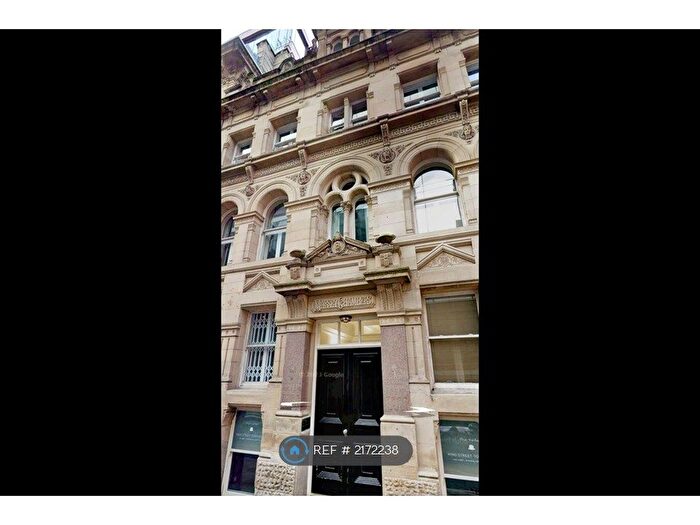 2 Bedroom Flat To Rent In The Chambers, Manchester, M2