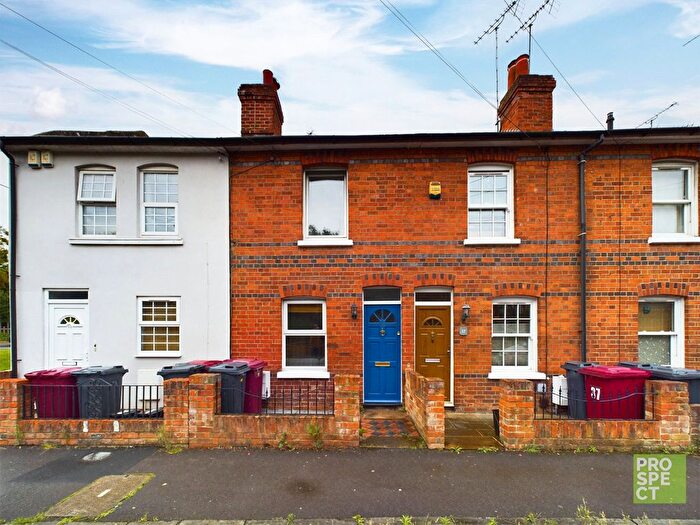 2 Bedroom Terraced House To Rent In Wolseley Street, Reading, Berkshire, RG1