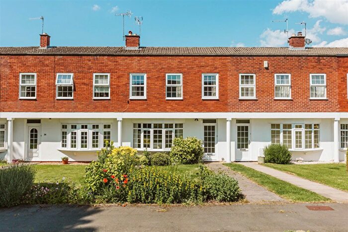 3 Bedroom Terraced House For Sale In Hobhouse Close, Henleaze, Bristol, BS9