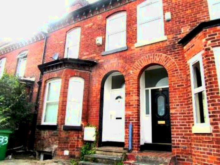 7 Bedroom Semi-Detached House To Rent In Talbot Road, Manchester, M14