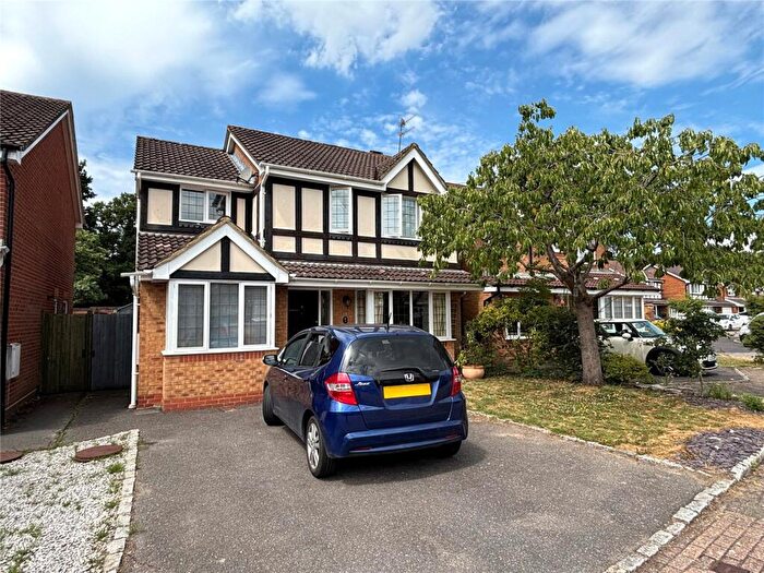 5 Bedroom Detached House For Sale In Abelia Close, West End, Woking, GU24