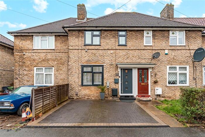 3 Bedroom Terraced House For Sale In Bonham Road, Dagenham, RM8