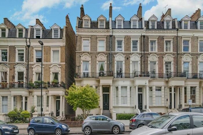 3 Bedroom Maisonette To Rent In Sutherland Avenue, London, W9