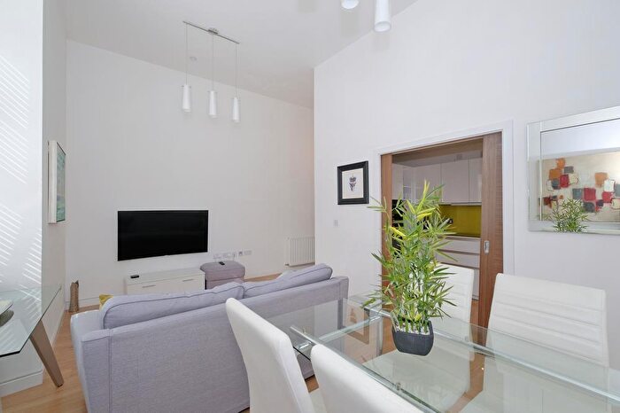 2 Bedroom Flat To Rent In Aspire Grove, Claremont Street, AB10