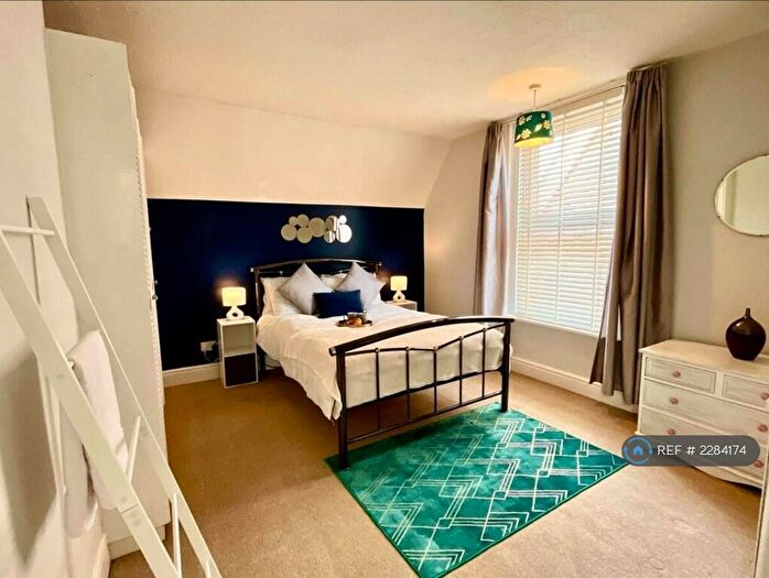 1 Bedroom Maisonette To Rent In Craneswater Avenue, Southsea, PO4