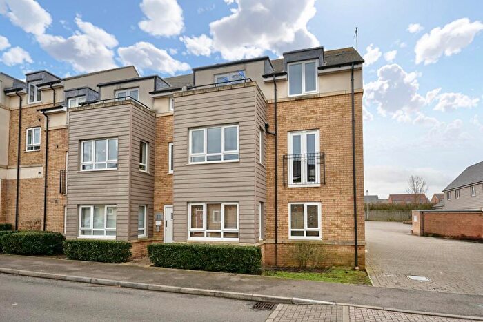 2 Bedroom Property For Sale In Cromwell Drive, Hinchingbrooke Park, Huntingdon, PE29