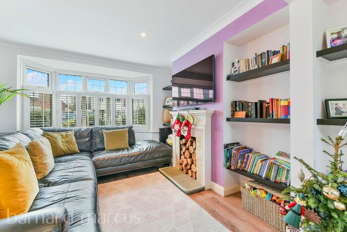 3 Bedroom Property To Rent In Orme Road, Norbiton, Kingston Upon Thames KT1