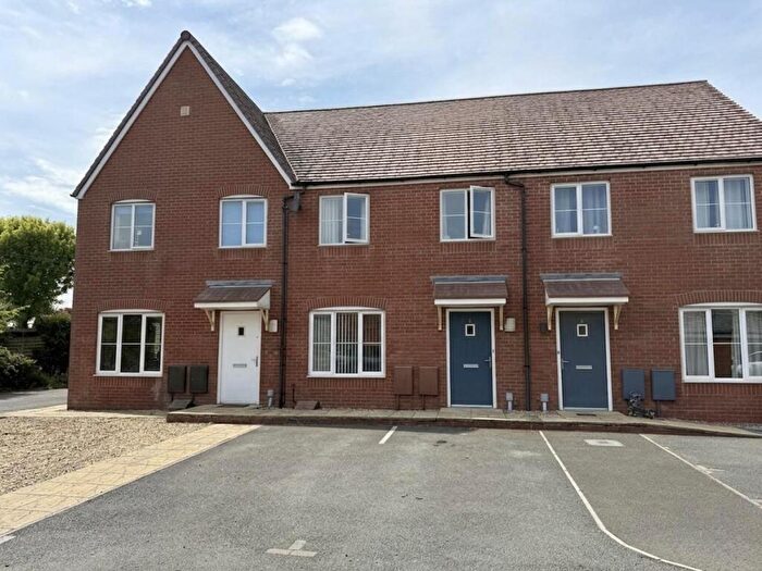 3 Bedroom Terraced House For Sale In Meadow Park, Hereford, HR1