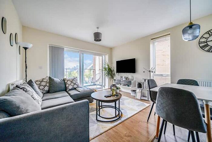 2 Bedroom Flat For Sale In Scarf Drive, Weston Super Mare, North Somerset, BS24