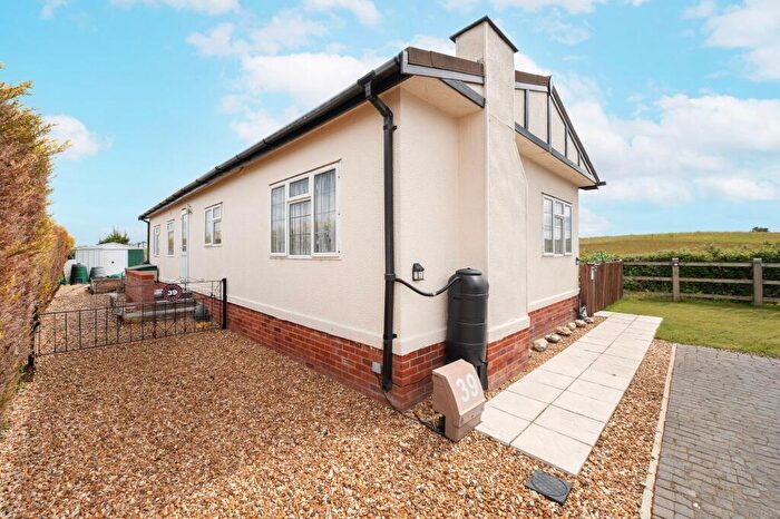 2 Bedroom Park Home For Sale In Green Lane Estate, Pudding Norton, NR21