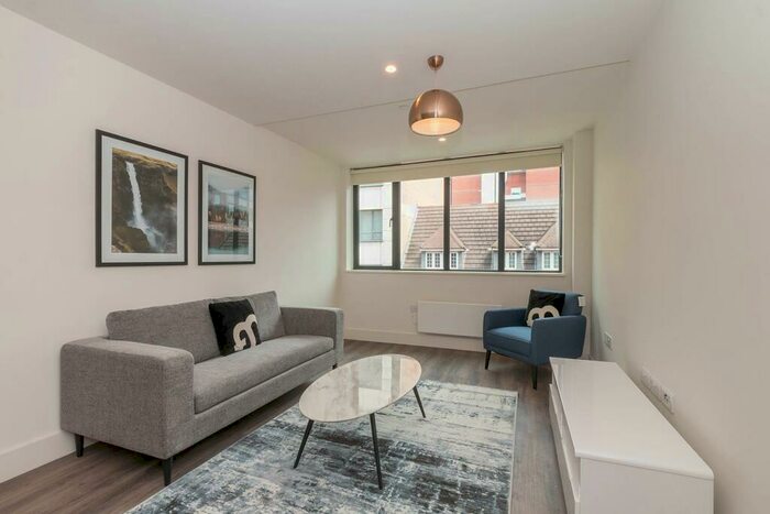 2 Bedroom Apartment To Rent In The Lightwell, Cornwall Street, B3