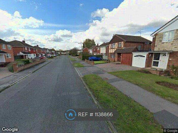 3 Bedroom Semi-Detached House To Rent In Campbell Road, Woodley, Reading RG5