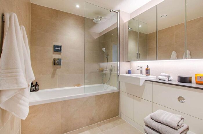 1 Bedroom Flat To Rent In Union Wharf, Greenwich, London, SE8