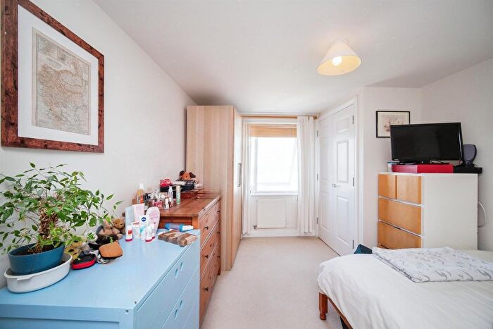 1 Bedroom Flat For Sale In Shetland Road, Basingstoke, RG24