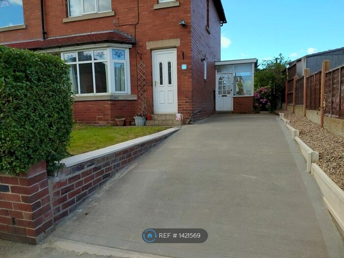 3 Bedroom Semi-Detached House To Rent In Johns Avenue, Lofthouse, Wakefield, WF3