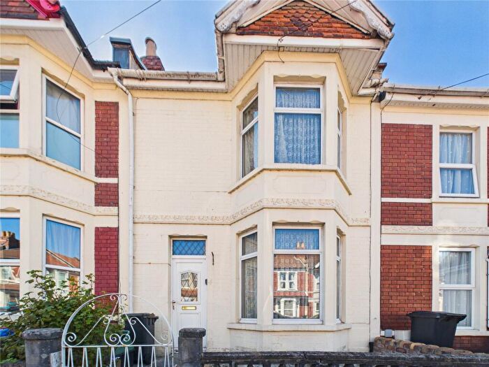 3 Bedroom Terraced House For Sale In Upper Sandhurst Road, Bristol, BS4