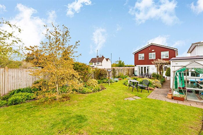 4 Bedroom Detached House For Sale In The Street, Ash, TN15