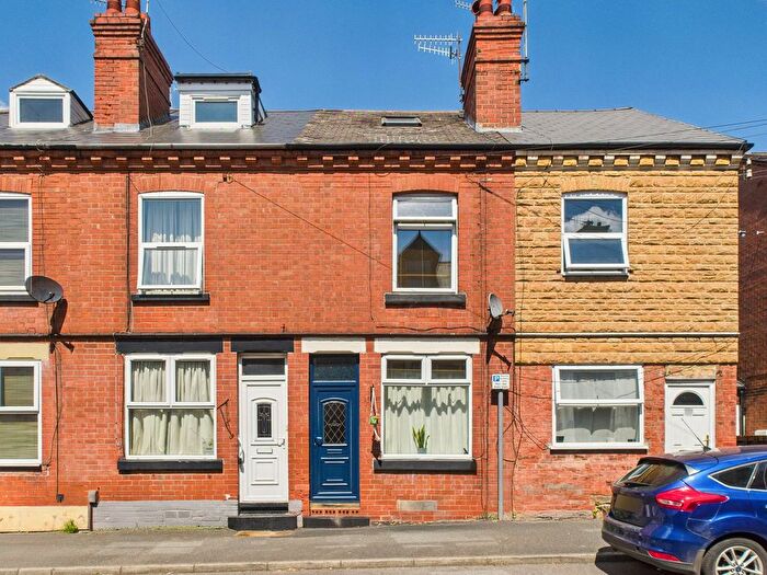 3 Bedroom Terraced House For Sale In Drayton Street, Sherwood, Nottingham, NG5