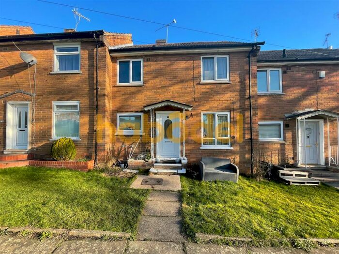 3 Bedroom Terraced House To Rent In Becket Crescent, Sheffield, S8