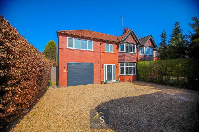 4 Bedroom Semi Detached House For Sale In Bridge Lane, Bramhall, SK7