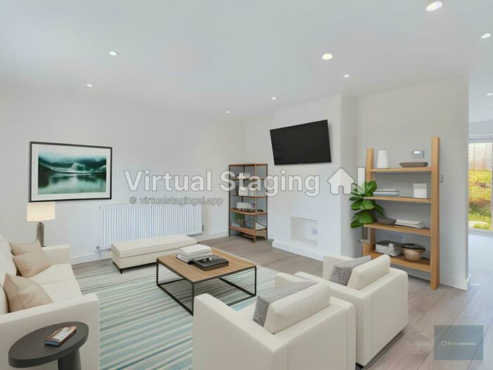 3 Bedroom Terraced House To Rent In Trelawney Rise, Torpoint, PL11