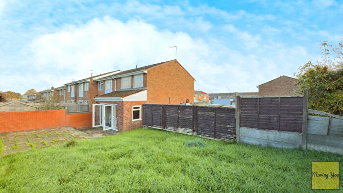 3 Bedroom End Of Terrace House For Sale In Leaholme Gardens, Whitchurch, Bristol, BS14