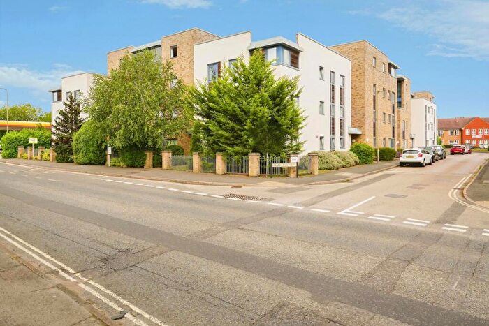 2 Bedroom Flat For Sale In London Road, Bicester, Oxfordshire, OX26