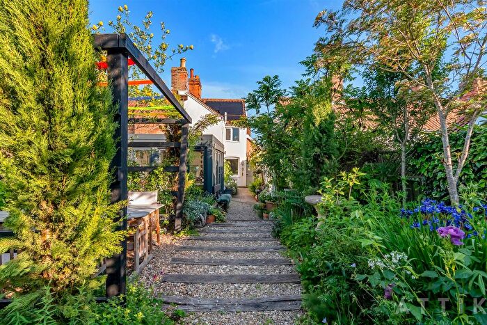 2 Bedroom End Of Terrace House For Sale In Burrells Cottages, Post Office Road, Knodishall, IP17
