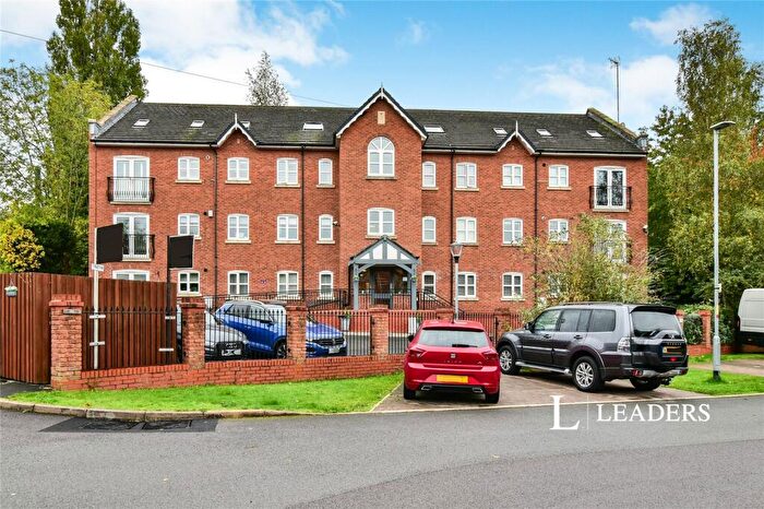 2 Bedroom Flat To Rent In King Edward Road, Hyde, Greater Manchester, SK14