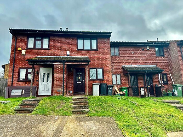 2 Bedroom Terraced House To Rent In Sandpiper Way, St Pauls Cray, Orpington, BR5