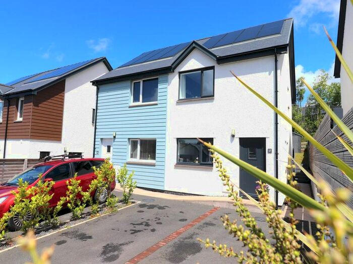 2 Bedroom Semi-Detached House For Sale In Ger Y Cwm, Penrhyncoch, Aberystwyth, SY23