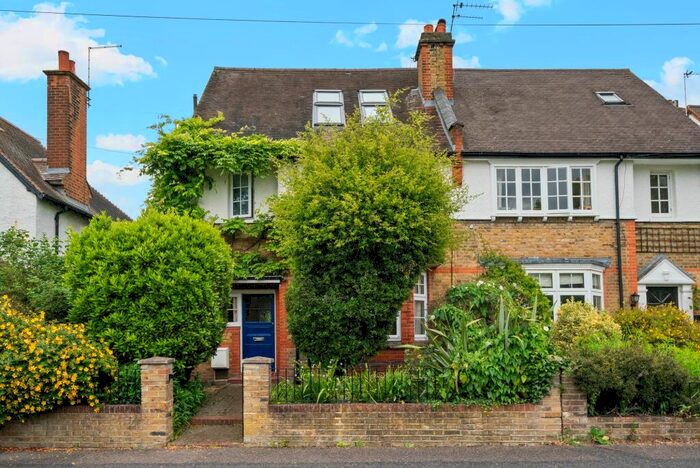 4 Bedroom Semi-Detached House To Rent In Thorkhill Road, Thames Ditton, KT7