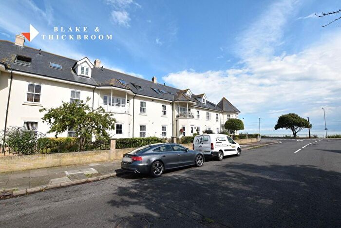 2 Bedroom Flat For Sale In Crossley View, Clacton-on-Sea, Essex, CO15