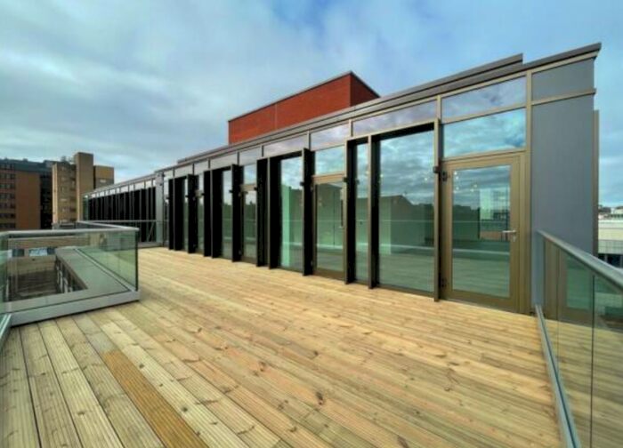 Studio To Rent In Regina Road, London, W13