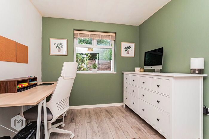 4 Bedroom Detached House For Sale In Burghley Drive, Radcliffe, Manchester, Greater Manchester, M26