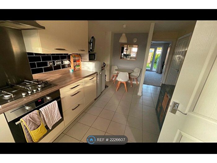 3 Bedroom Semi-Detached House To Rent In Cherry Tree Drive, Coventry, CV4