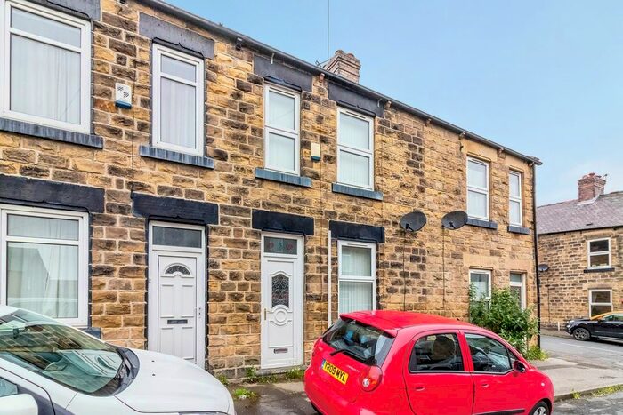 2 Bedroom Terraced House To Rent In Dillington Road, Barnsley S70