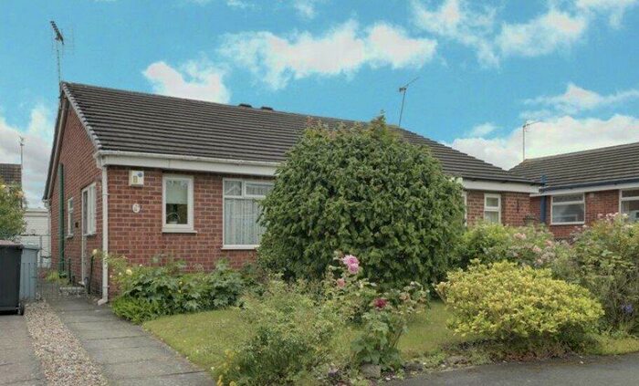 2 Bedroom Semi-Detached House To Rent In Heron Crescent, Crewe, CW1