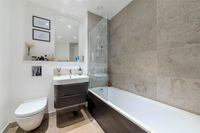 1 Bedroom Flat To Rent In Cube Building, - Wenlock Road, N1