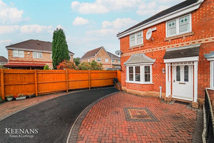 3 Bedroom Semi-Detached House To Rent In Chendre Close, Swinton, M27