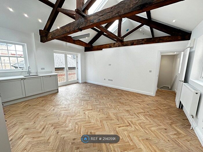 1 Bedroom Flat To Rent In Yacht Club Apartments, Margate, CT9