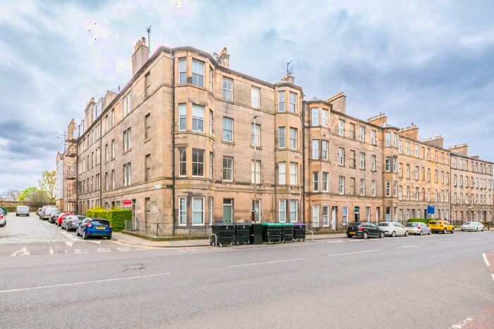 2 Bedroom Flat To Rent In East Preston Street, Newington, Edinburgh, EH8