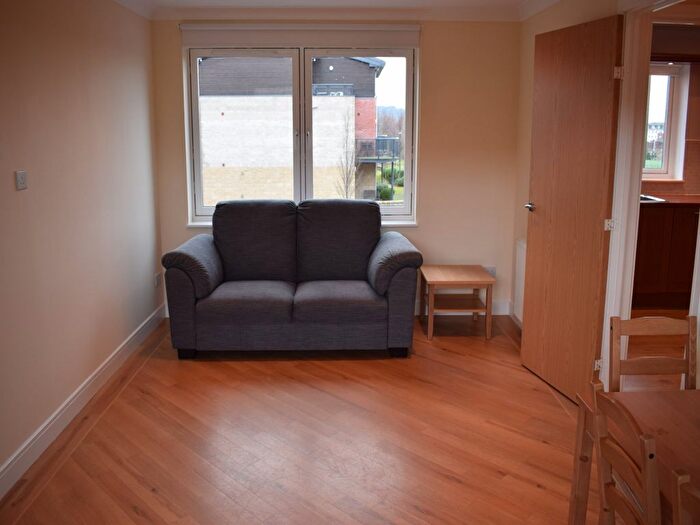 2 Bedroom Flat To Rent In Meggetland View, Edinburgh, EH14
