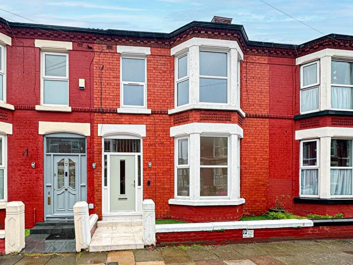 4 Bedroom Terraced House For Sale In Ashdale Road, Mossley Hill, L18