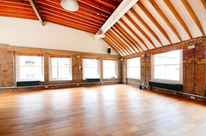 1 Bedroom Flat To Rent In Cahill Street, Clerkenwell, London, EC1Y