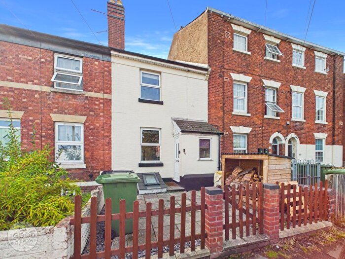 3 Bedroom Terraced House To Rent In Newtown Road, Hereford, HR4