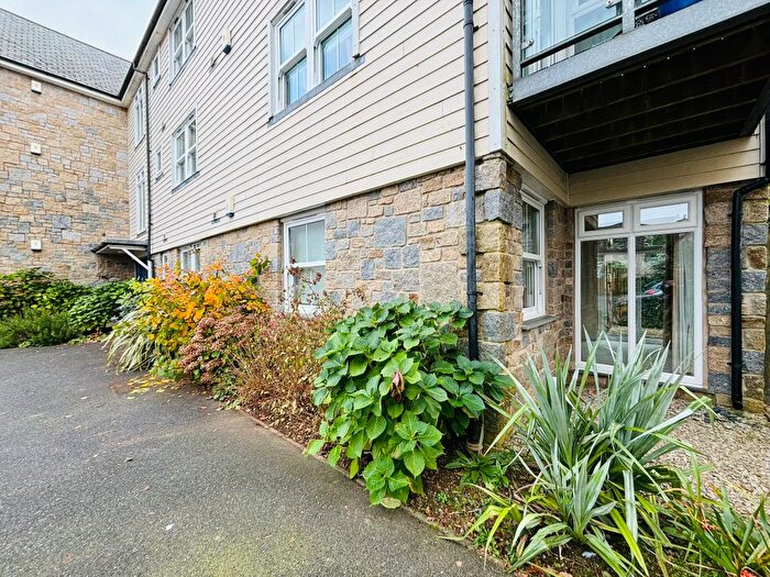 2 Bedroom Flat To Rent In Gadwall Rise, Saltings Reach, Hayle, TR27